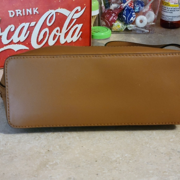 Michael Kors Crossbody Bag - Picture 8 of 11